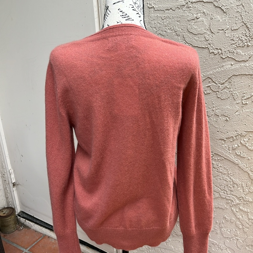 100% cashmere v neck sweater Magaschoni - Picture 2 of 5